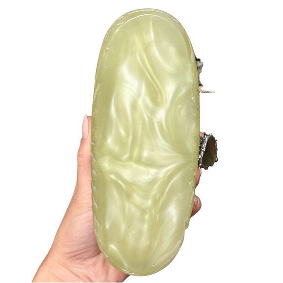 Maya Carved Resin Sculptural Crossbody Purse with Beaded Strap - Picture 3 of 10